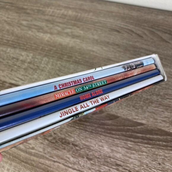 Christmas Classics 4 Disc DVD Collection Set Home Alone Holiday Movie Bundle - Picture 13 of 14